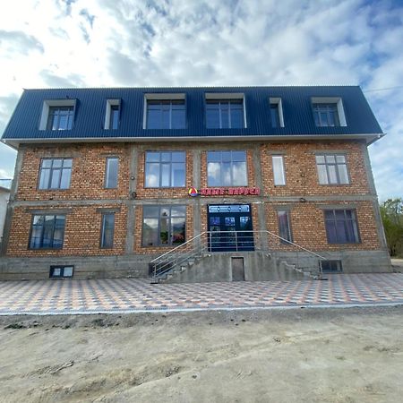 Алые Паруса Hotel Cholpon-Ata Kültér fotó