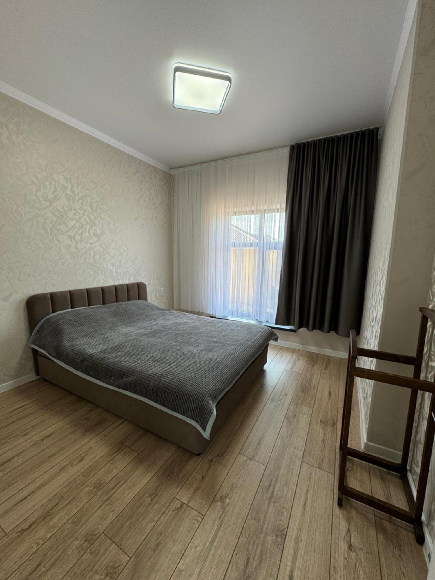 Алые Паруса Hotel Cholpon-Ata Kültér fotó